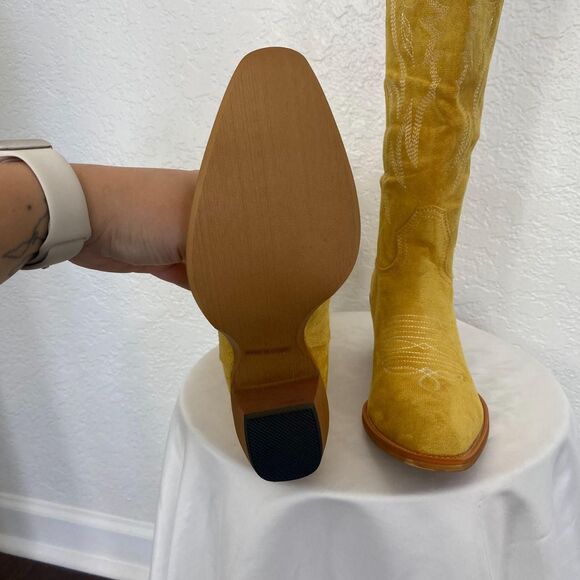 NEW Mustard Yellow Faux Suede Flame Stitched Western Cowgirl Boots US 6 - Picture 6 of 8